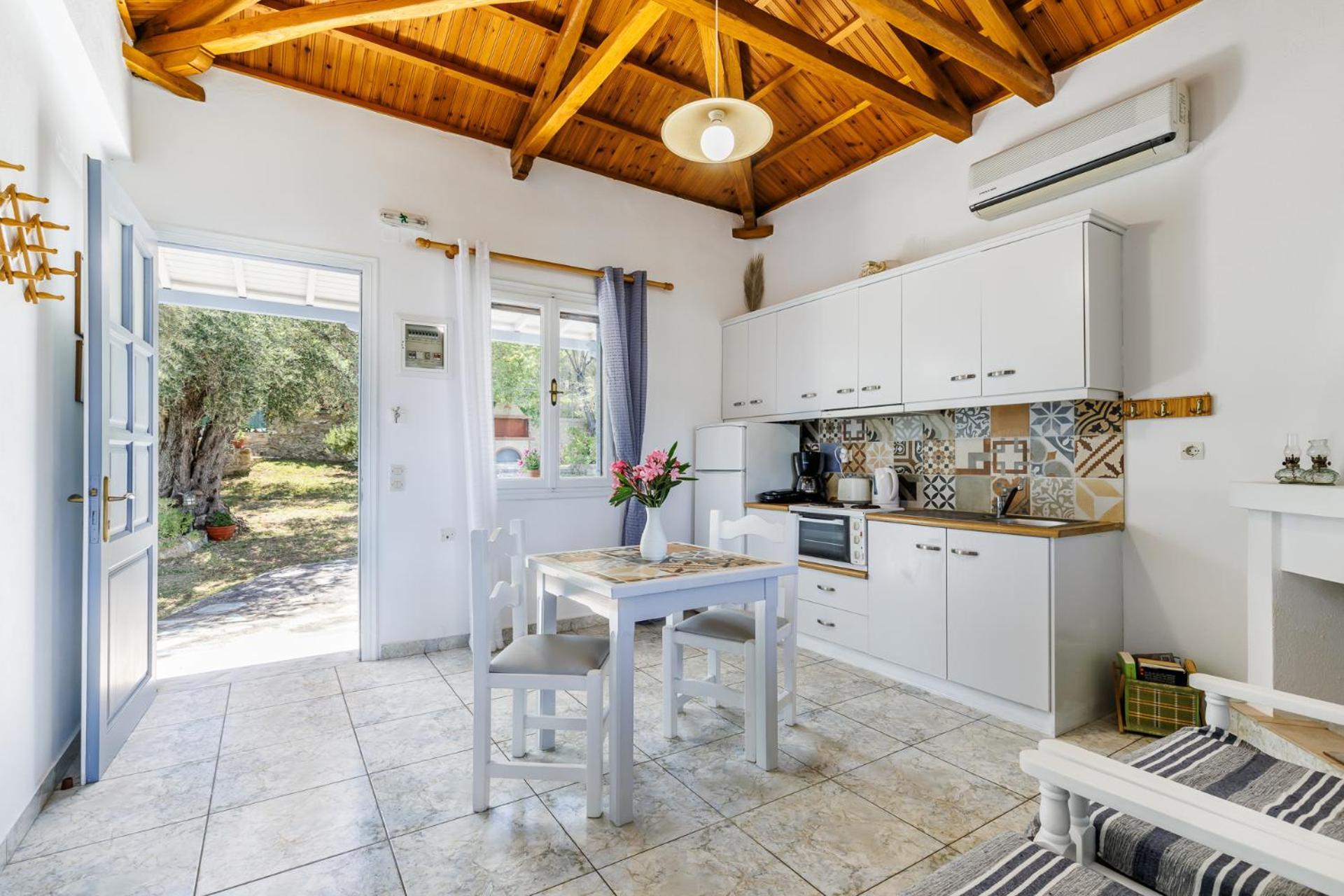 Anesis Apartment 2 Fireplace Skopelos Eksteriør billede